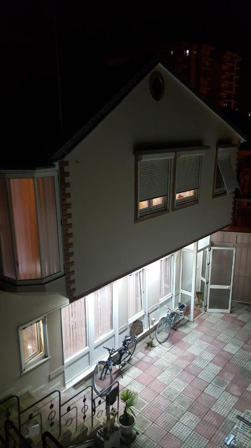 The Blacksmith'S Guesthouse Shkodra Exterior foto